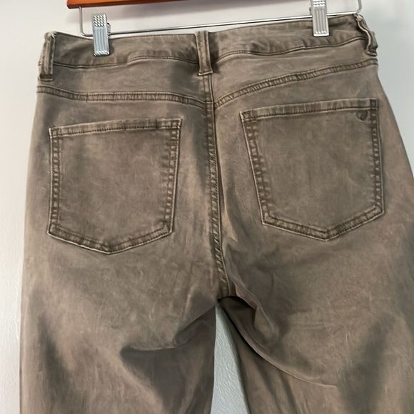 High Rise Pants - Picture 5 of 6